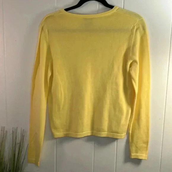 Lilly Pulitzer Vintage Yellow 100% Cotton V Neck Sweater size XS Natural Fibers - Picture 8 of 8